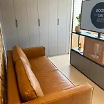 Booksampa — Estudio 1010 Be Urban Metro Brooklin
